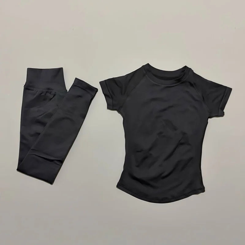 Conjunto Fitness Feminino Top e Shorts Canelados Seamless**