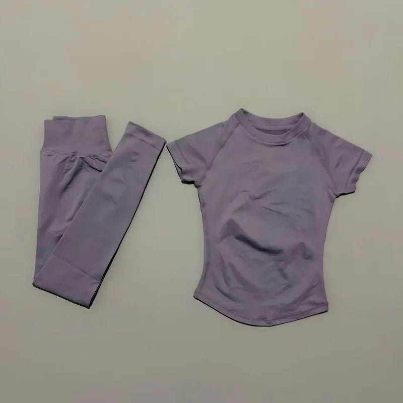 Conjunto Fitness Feminino Top e Shorts Canelados Seamless**