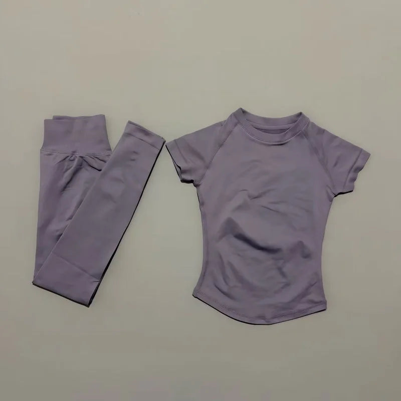 Conjunto Fitness Feminino Top e Shorts Canelados Seamless**